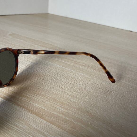 Vintage I'S BY Bausch & Lomb Sunglasses W2076 Made in Japan Tortoise Shell - Picture 10 of 12
